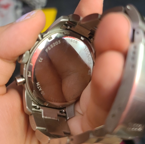 Men's FOSSIL Watch - Valenrines Day Gift - Picture 3 of 3